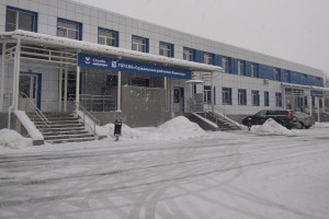 В Суздале попавшим под увольнение санитарам ЦРБ предложили стать уборщиками