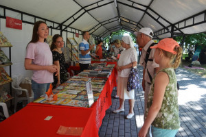 Во Владимир приедет знаменитая мать дизайнера Артемия Лебедева