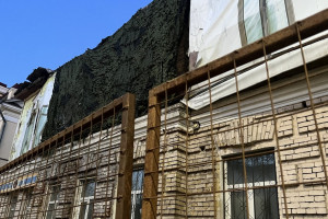 Один из двух рухнувших в центре Владимира домов снесут