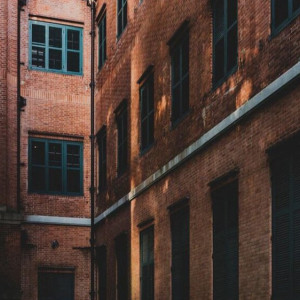 Владимирская делегация побывала в обстрелянном ВСУ Докучаевске
