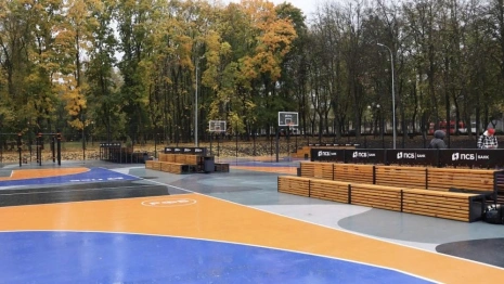 Мэрия Владимира объяснила, почему не открывают баскетбольную площадку в Центральном парке