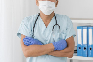 После гибели роженицы в Гусь-Хрустальном работников роддома отправили учиться