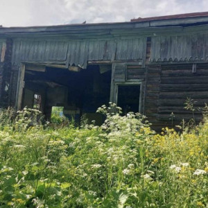 В Суздале прокуратура потребовала огородить заброшенное здание клуба