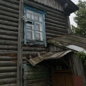 В Покрове людей вынудили жить в доме без отопления