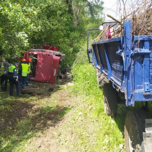 Момент жесткой аварии с автобусом Владимир – Ярославль попал на видео