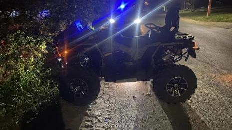 Во Владимире 39-летний водитель квадроцикла попал в больницу после столкновения с деревом