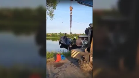 Во Владимирской области машина улетела в реку: погибла женщина