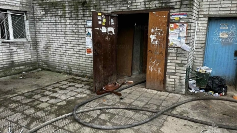 Во Владимире загорелся подъезд жилого дома