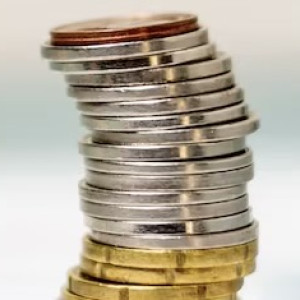 Жительница Владимира с помощью ложного иска пыталась вернуть деньги с финансовой пирамиды