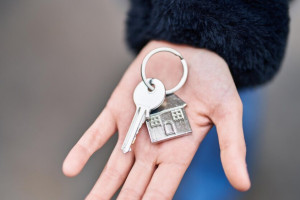 Дело о затянувшейся выдаче жилья в Гусь-Хрустальном дошло до главы СКР