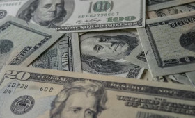 Эксперты прогнозируют укрепление курса доллара в I квартале