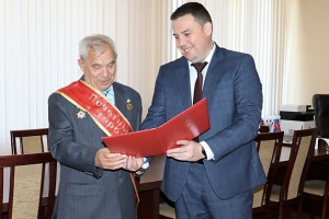 Житель Владимира получил звание «Почетного гражданина города Байконур»