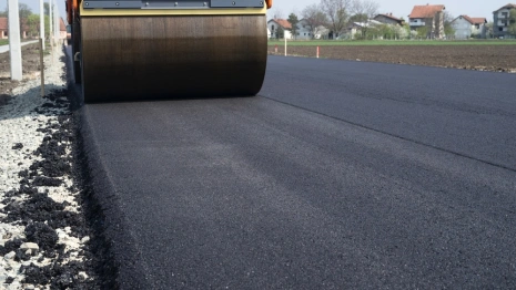 Чиновников из Гороховца через суд заставили отремонтировать до сентября дорогу в деревне