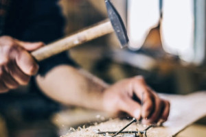 Жителя Владимира арестовали за убийство приятеля молотком