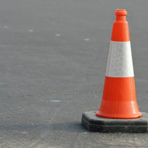 Во Владимире на дороги вылили 3,5 тонны асфальтной смеси