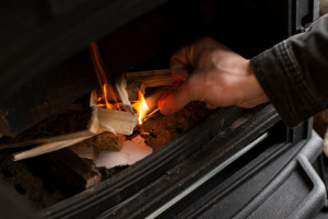 Народные приметы на 9 февраля: что можно и нельзя делать в день Златоустьева огня