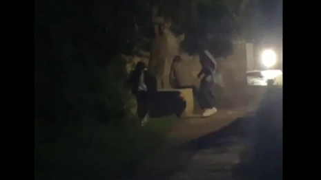 Двое подростков-скинхедов в Александрове ударили мужчину ножом