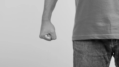 Во Владимирской области мужчина до смерти избил пьяную женщину