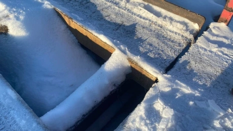 Во Владимирской области чиновника оштрафовали «ремонт» моста мусором