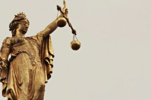 Во Владимире бывший опер получил реальный срок за избиение задержанного