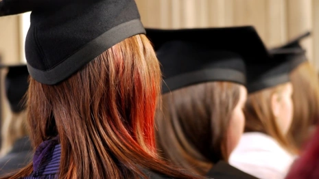 Владимирский госуниверситет оказался в аутсайдерах по уровню зарплат экономистов
