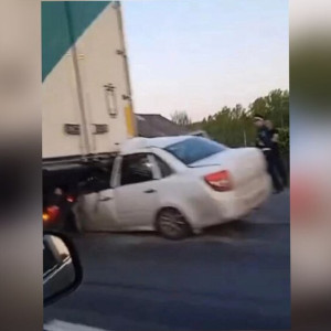 В ДТП с грузовиком во Владимирской области погибли 2 человека