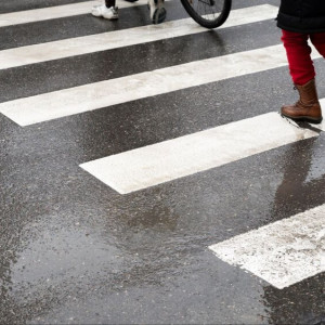 В Коврове мужчина сбил женщину с ребенком на пешеходном переходе
