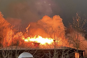 Во Владимирской области загорелся многоквартирный дом