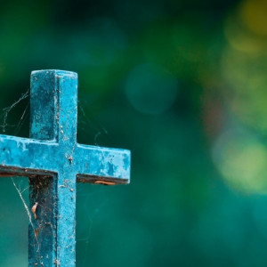 Владимирский монастырь подал в суд на Белый дом из-за кладбища