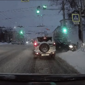 В аварии с иномаркой и скорой во Владимире пострадали 4 человека