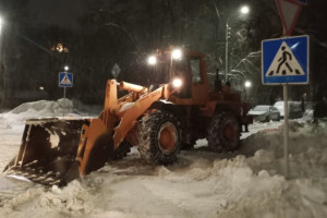 Владимирских автомобилистов попросили убрать авто с 15 улиц на ночь