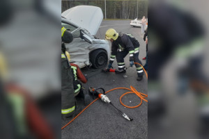 На трассе под Гусь-Хрустальным столкнулись 2 авто: пострадал минимум один человек