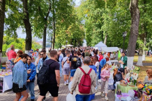 «Рекорд Оркестр» и сомнительное лазерное шоу. Во Владимире прошел День города-2024