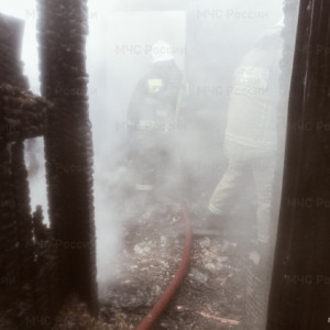 Во Владимирской области сгорел жилой дом площадью 100 квадратных метров