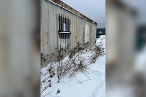 Во Владимире снесут бесхозный строительный вагончик