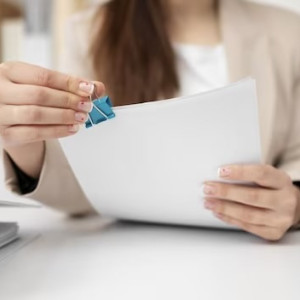 Приставы «повесили» долги жительницы Мурома на тезку из Бурятии