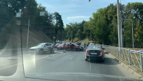 Во Владимире на Лыбедской магистрали произошла серьезная авария