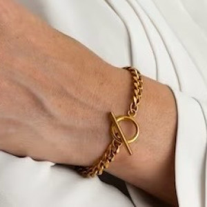 Жительницу Гусь-Хрустального будут судить за кражу золотых украшений у родственницы