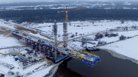 Дорожники показали, как выглядел мост через Оку на М-12 во Владимирской области год назад