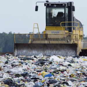 Во Владимирской области нашли 6 незаконных свалок на полях