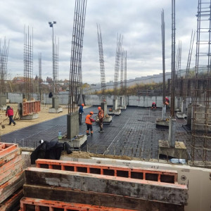 Во Владимире начали строить каркас новой гостиницы на Студеной горе