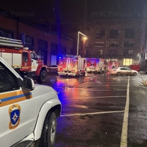 Во Владимире 15 человек эвакуировали из горящего гастромаркета