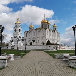 Кто из известных людей приезжал во Владимирскую область в мае?