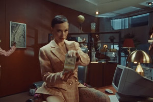 Мебельная компания из Владимира отозвала иск к Инстасамке