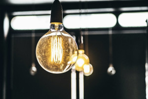 Владелец участка во владимирской «Барвихе» отсудил 90 тыс. рублей за отключение света