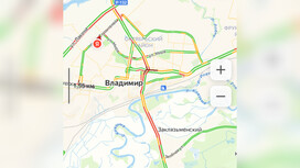 Водители встали в мертвой пробке на Судогодском шоссе во Владимире
