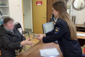 Во Владимире таксист спас 60-летнюю женщину от перевода миллионов аферистам