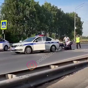 Во Владимире при погоне от ДПС произошла авария: появилось видео