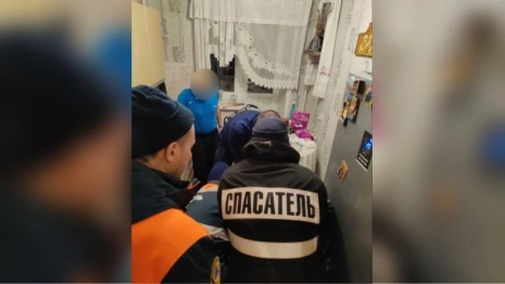 Во Владимире спасатели дважды помогли упавшим пожилым женщинам