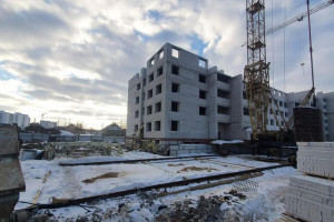 Во Владимире каменщик разбился на стройплощадке